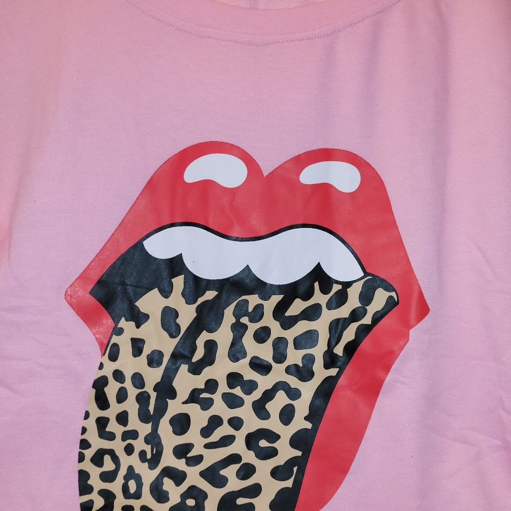 Women's Pink Sweatshirt